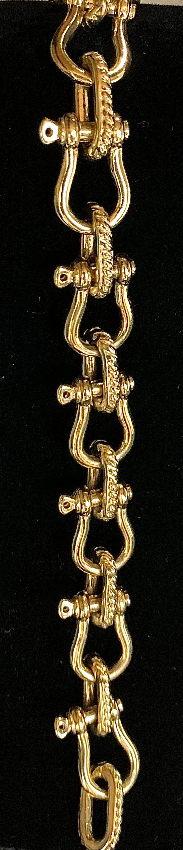 Shackle Bracelet - Medium